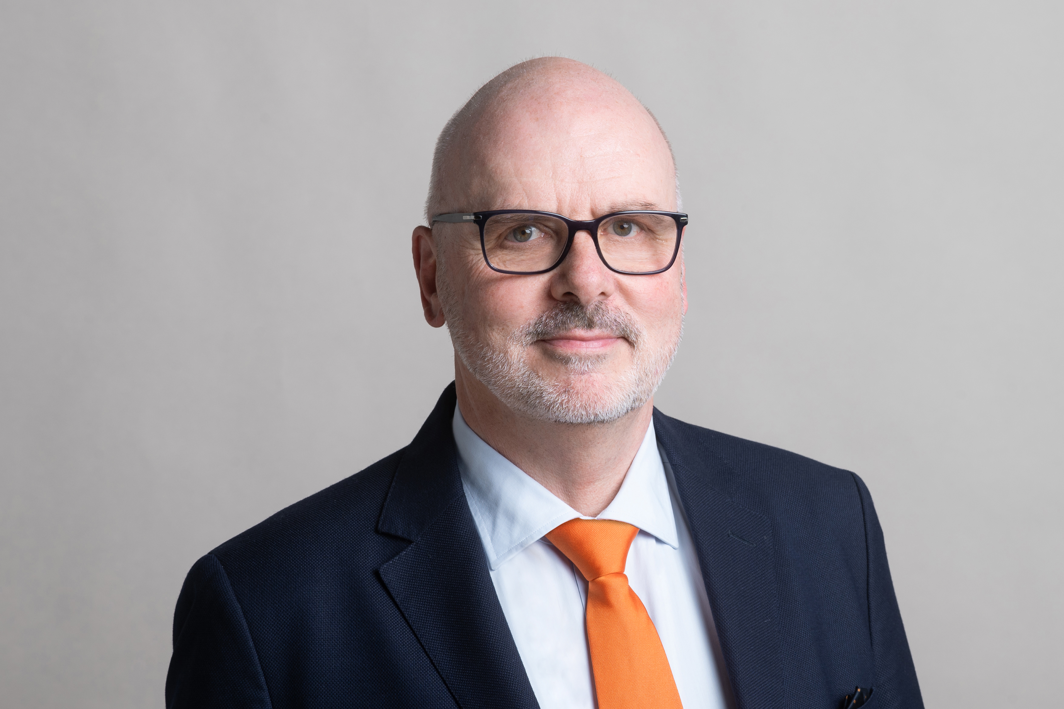 Dr. med. Claus Beermann wurde erneut als Aufsichtsrat des Klinikums Ludwigshafen bestätigt.