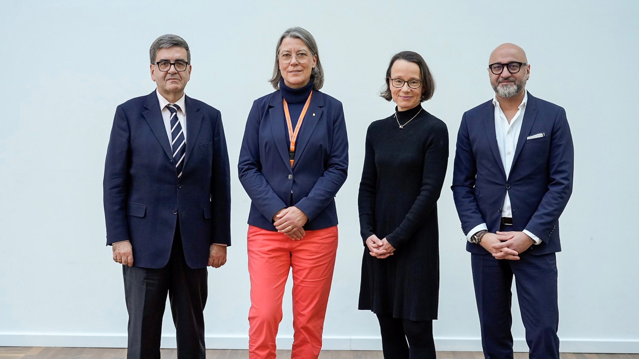 Dr. Hans-Christoph Kühnau, Franziska Schlosser, Katharina von der Heyde und Dr. Pedram Emami (von links)